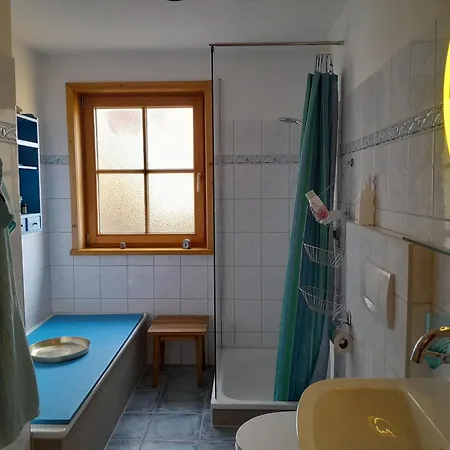Apartment Neueroeffnung, 2 Wunderschoene Im Gruenen