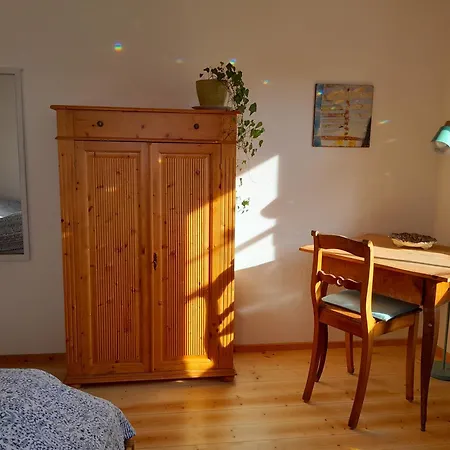 Apartment Neueroeffnung, 2 Wunderschoene Im Gruenen *