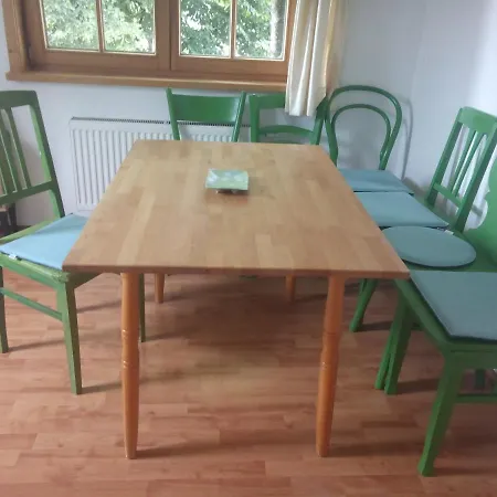 Neueroeffnung, 2 Wunderschoene Im Gruenen Apartmán