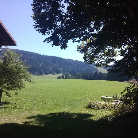 Neueroeffnung, 2 Wunderschoene Im Gruenen Apartmán *